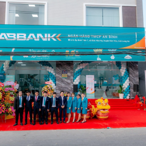TỔ CHỨC KHAI TRƯƠNG CHI NHÁNH MỚI ABBANK TẠI LONG AN