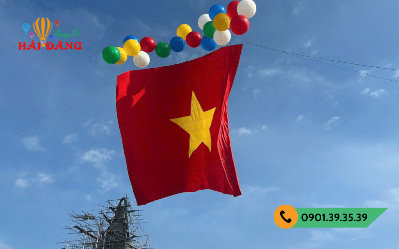Dịch vụ bơm bóng bay kéo quốc kỳ