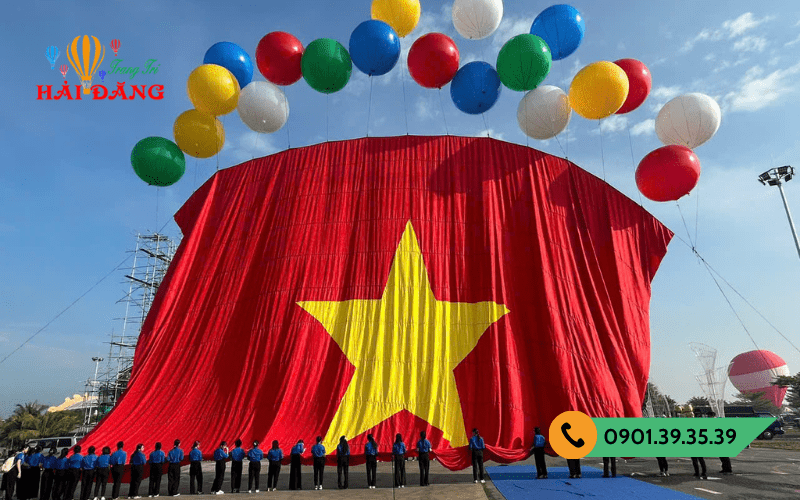 Dịch vụ bơm bóng bay kéo quốc kỳ