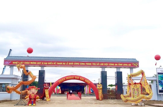 BÓNG KHÍ CẦU LỄ KHỞI CÔNG LONG AN