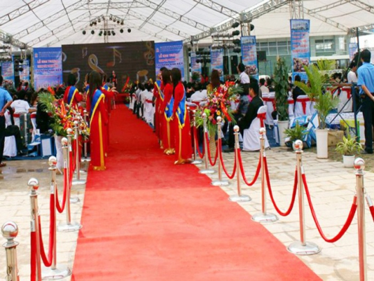 Cho Thuê Trụ Lối Đi 