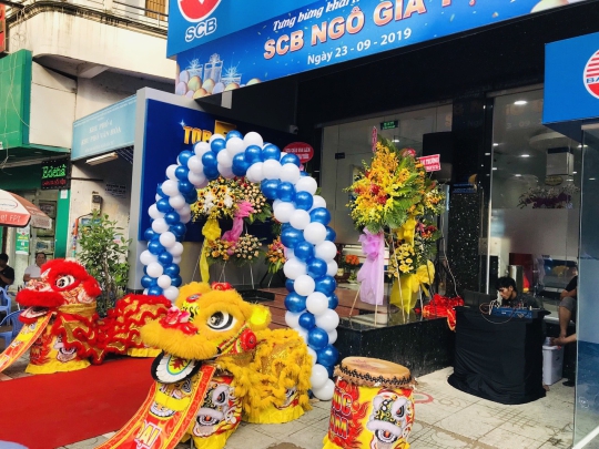 CỔNG BÓNG KHAI TRƯƠNG