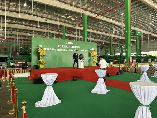 Tổ chức khai trương trọn gói cho Giao Hàng Tiết Kiệm Tân Phú Trung